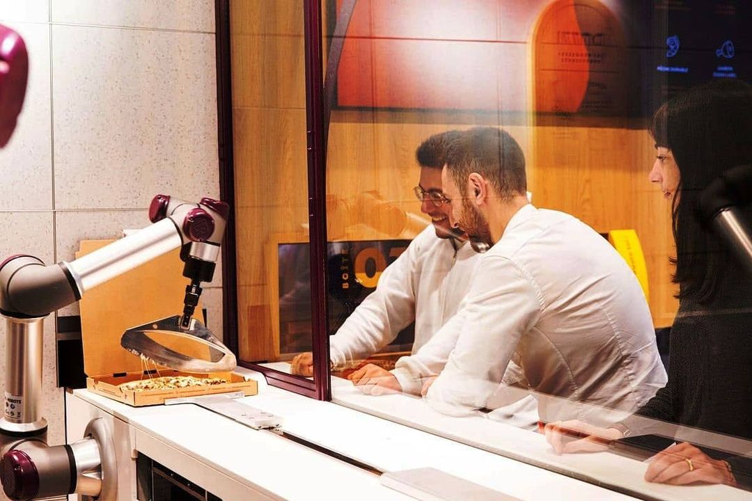 Robots Serving Pizza