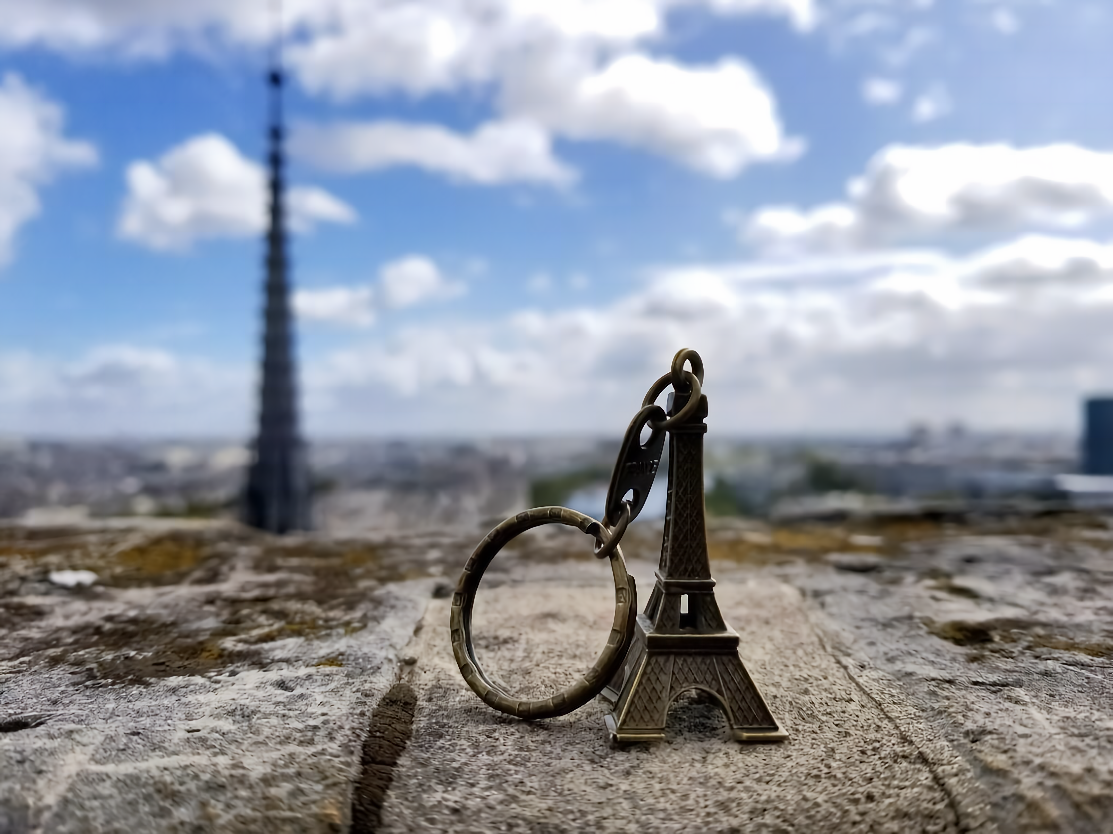 Eiffel Tower Keychain